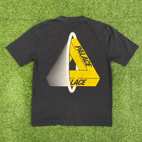 Palace FW23 Tri-Void Black Yellow Logo Tee - Picture 4 of 6